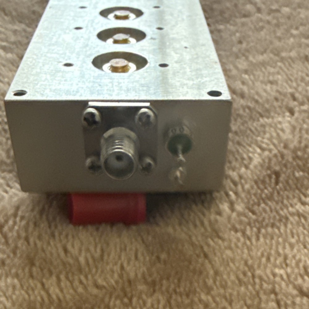 RF Microwave Pass Filter A51702 421809-9 05791/00762 High Frequency Component