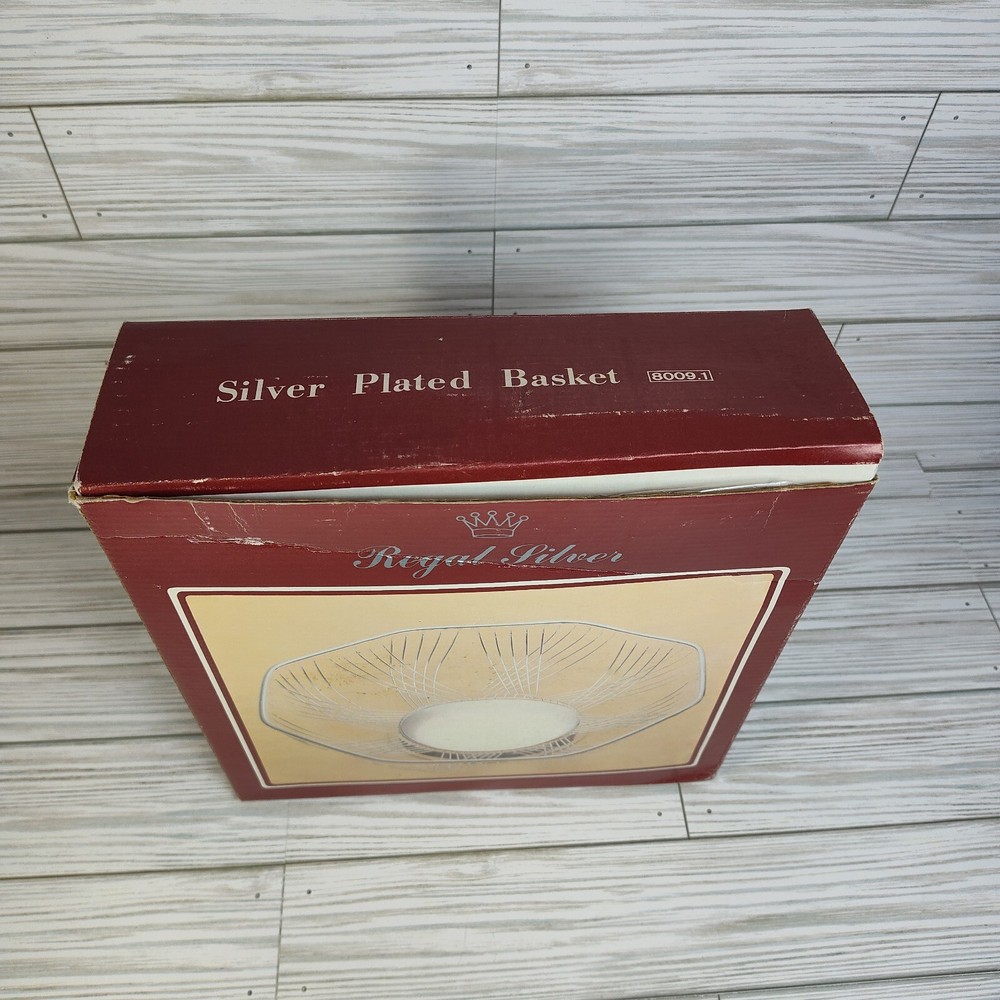 Vintage Silver Plated Bread Fruit Basket Beautiful Silver Plated Wire