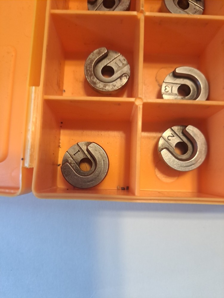 Lyman SHELLHOLDER SET 10-pc for Multiple Calibers Reloading #7712110 Reload Ammo