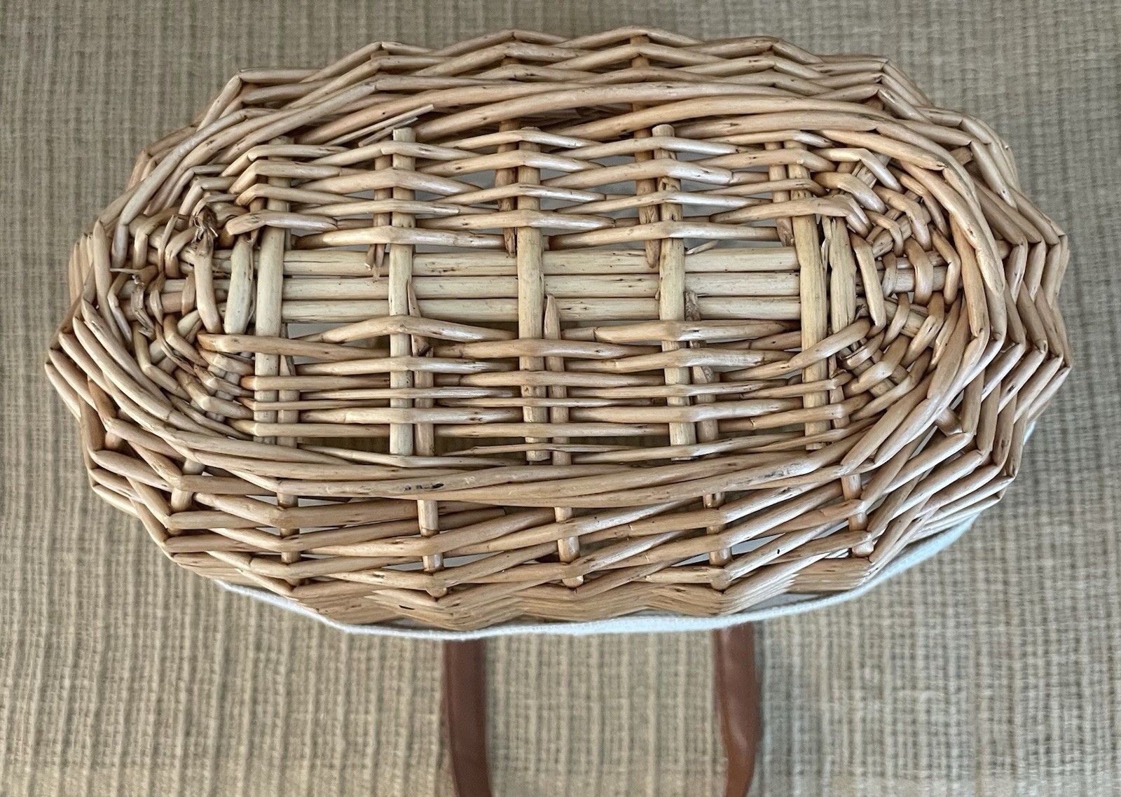 Runaway Railway Disney Mickey & Minnie’s Tote Bag Canvas W/Wicker Bottom