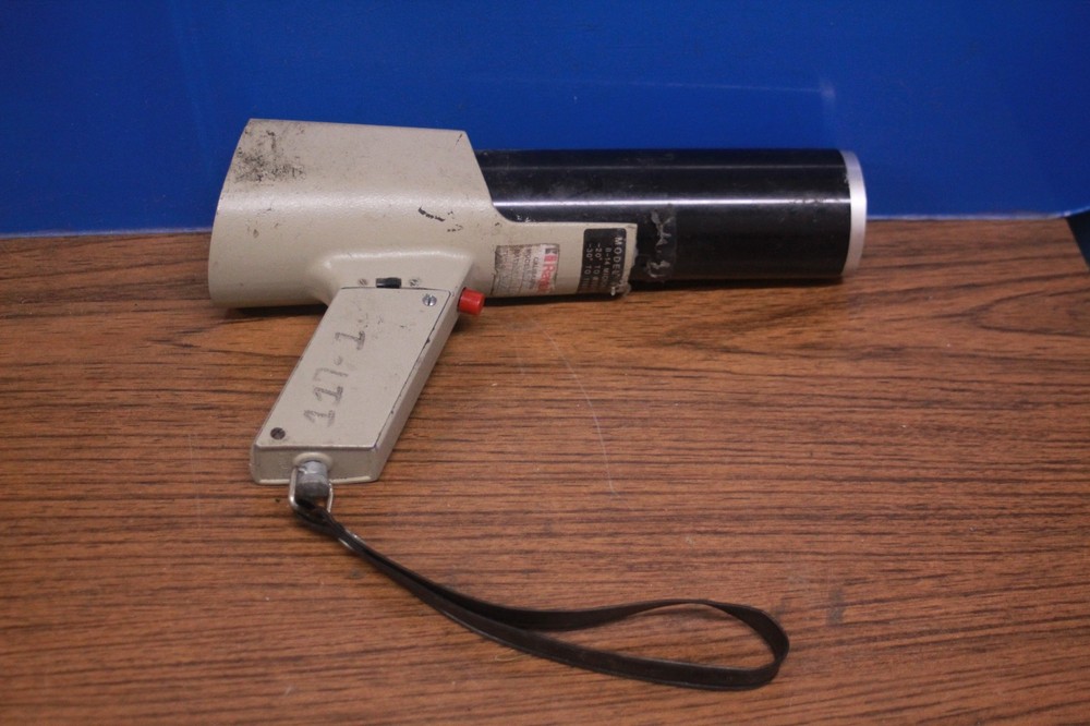 RAYNGER II MODEL: R2LT INFRARED THERMOMETER