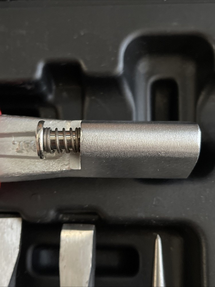 OTC Stinger 4605 Interchangeable Quick Change 13 Piece Punch and Chisel Set