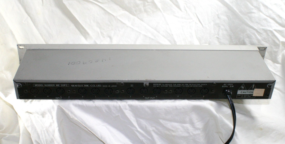 Akai ME30P II Midi Patch bay - Studio Rack Mount - Nice