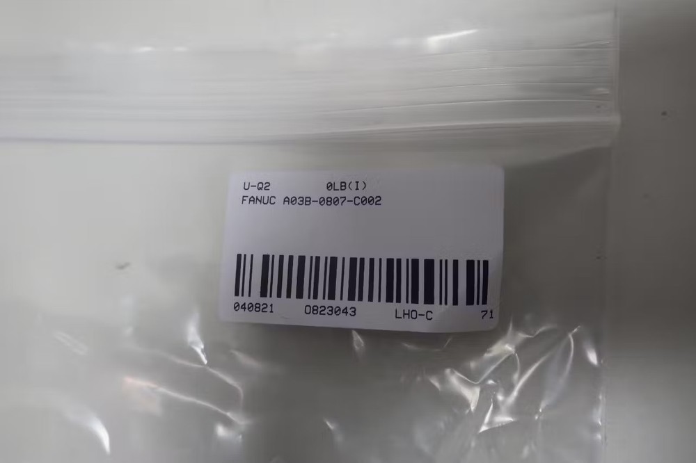 Fanuc A03B-0807-C002 5-slot Base Unit Module