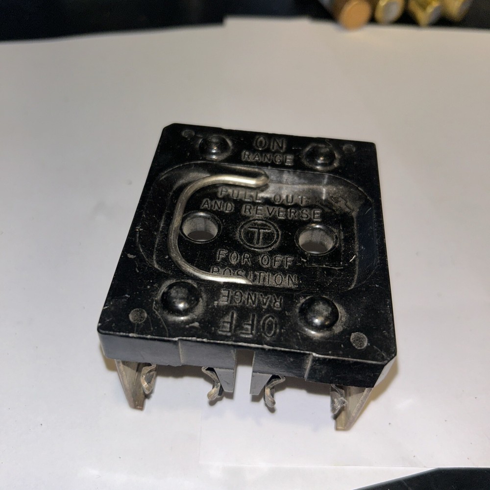 Trumbull 60 amp 240 Volt Fuse Pull Out Holder RANGE PT-30803 Pullout