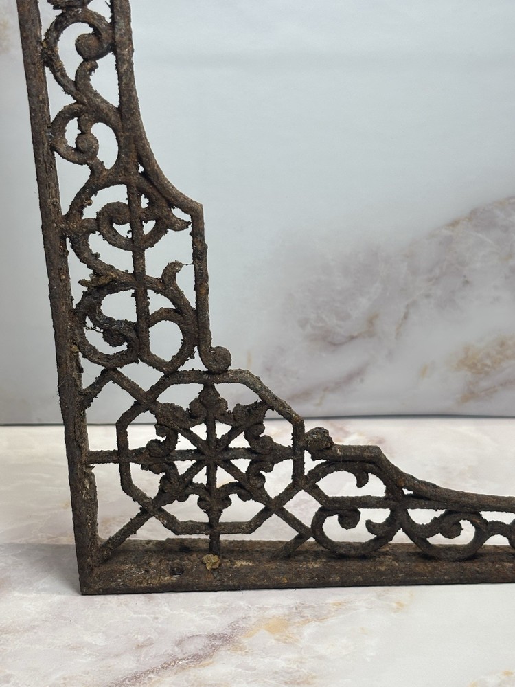 Antique Victorian Wall Bracket Cast Iron