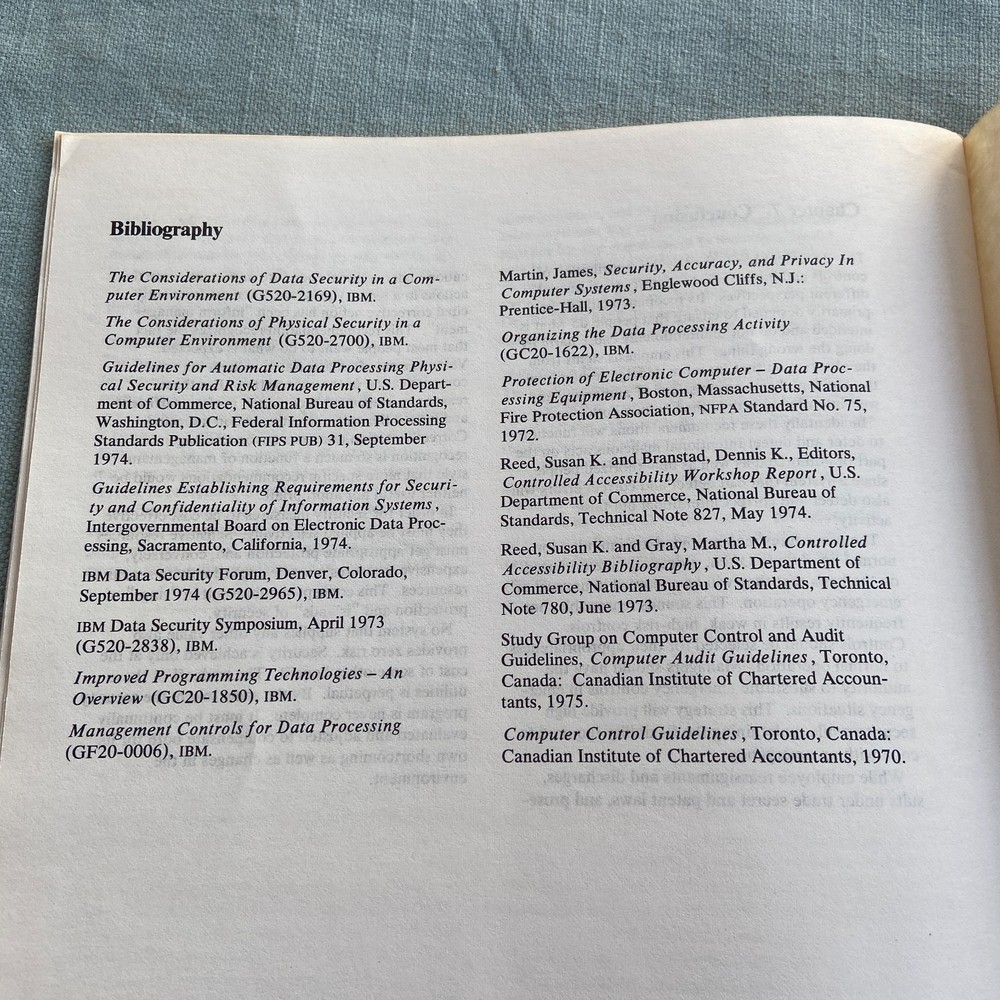 Vintage IBM Data Security Controls Procedures DP Installations 1977 2nd Ed. PC