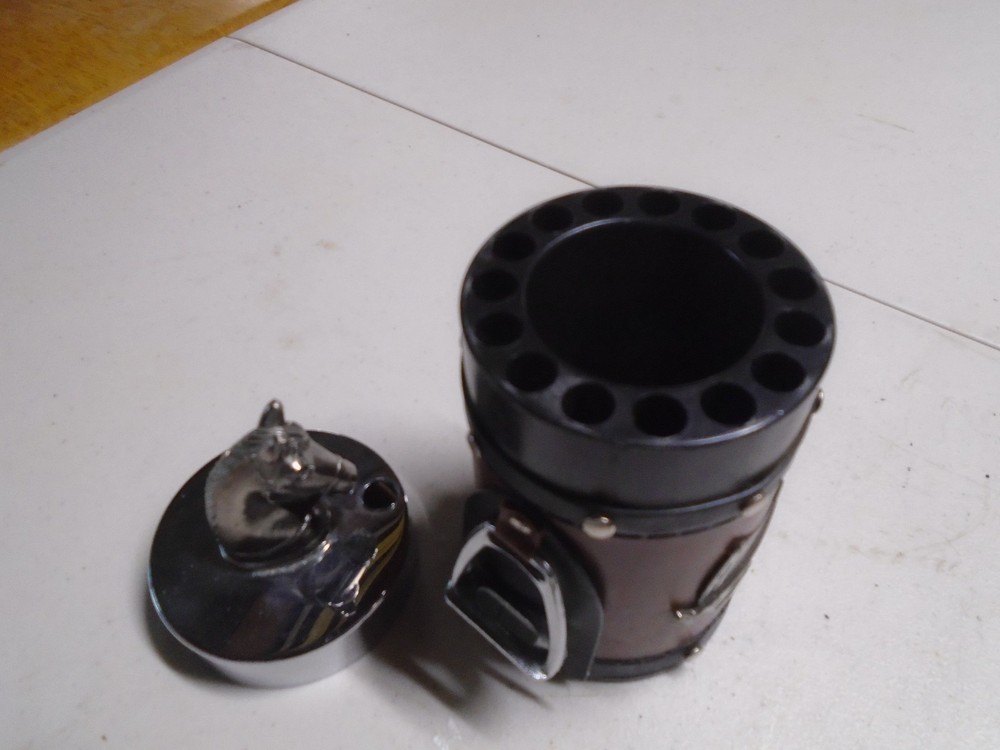 Horse Theme Cigarette Dispenser 15 Slots