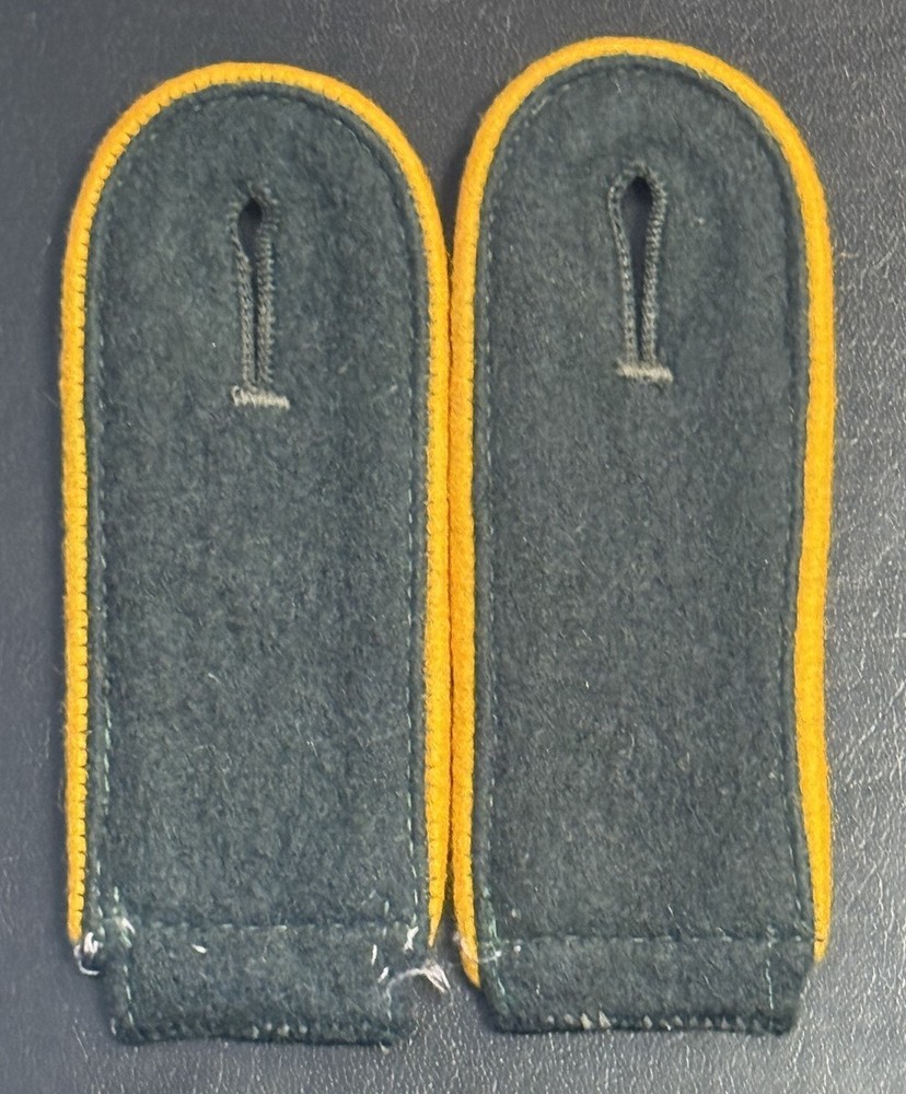 German Army Heer Cavalry/Reconnaissance Shoulder Boards