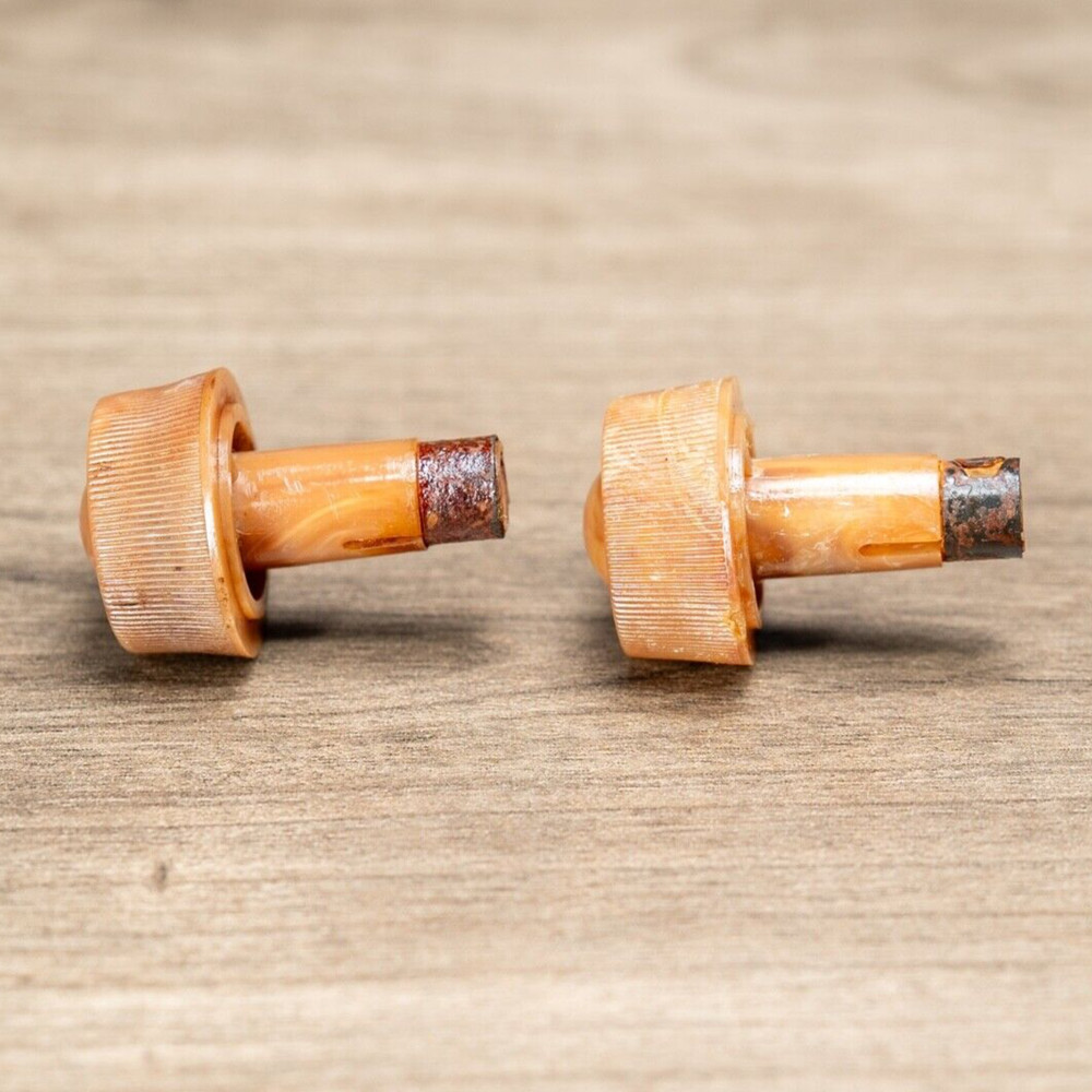 Midcentury Bendix Radio Knobs 2pc Caramel Swirled Plastic 1/4" Opening D Shaft