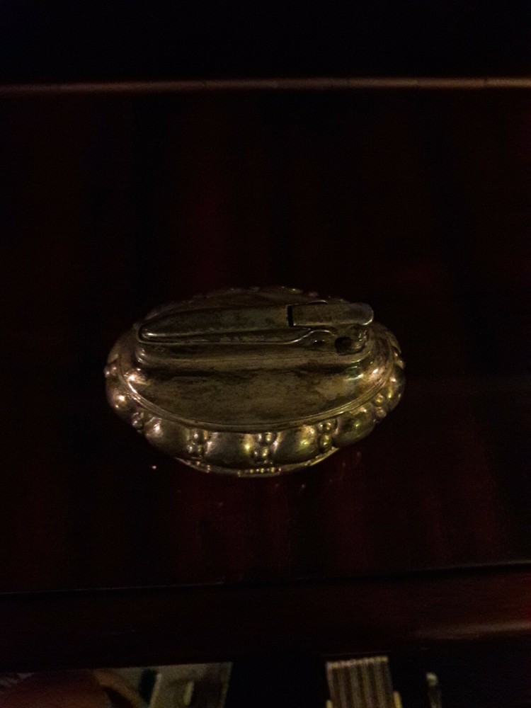 Vintage RONSON Crown Silverplate Table Lighter