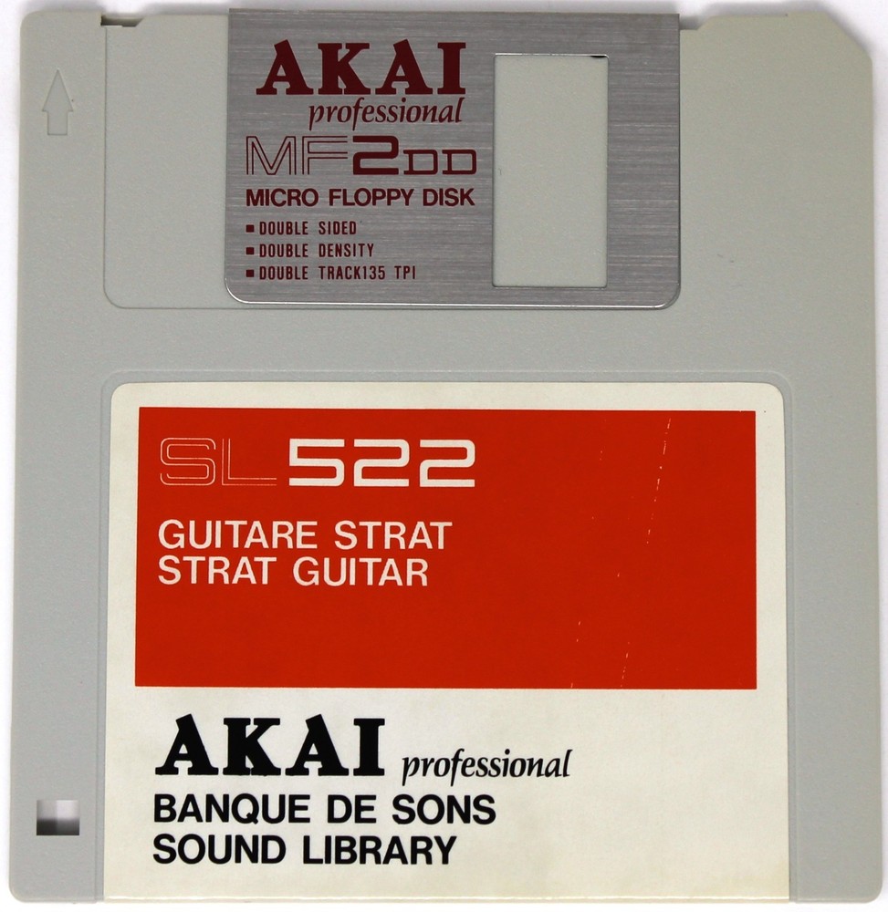 Akai SL522 Strat Guitar NON-FUNCTIONING S900 Format Floppy Disk Banque De Sons