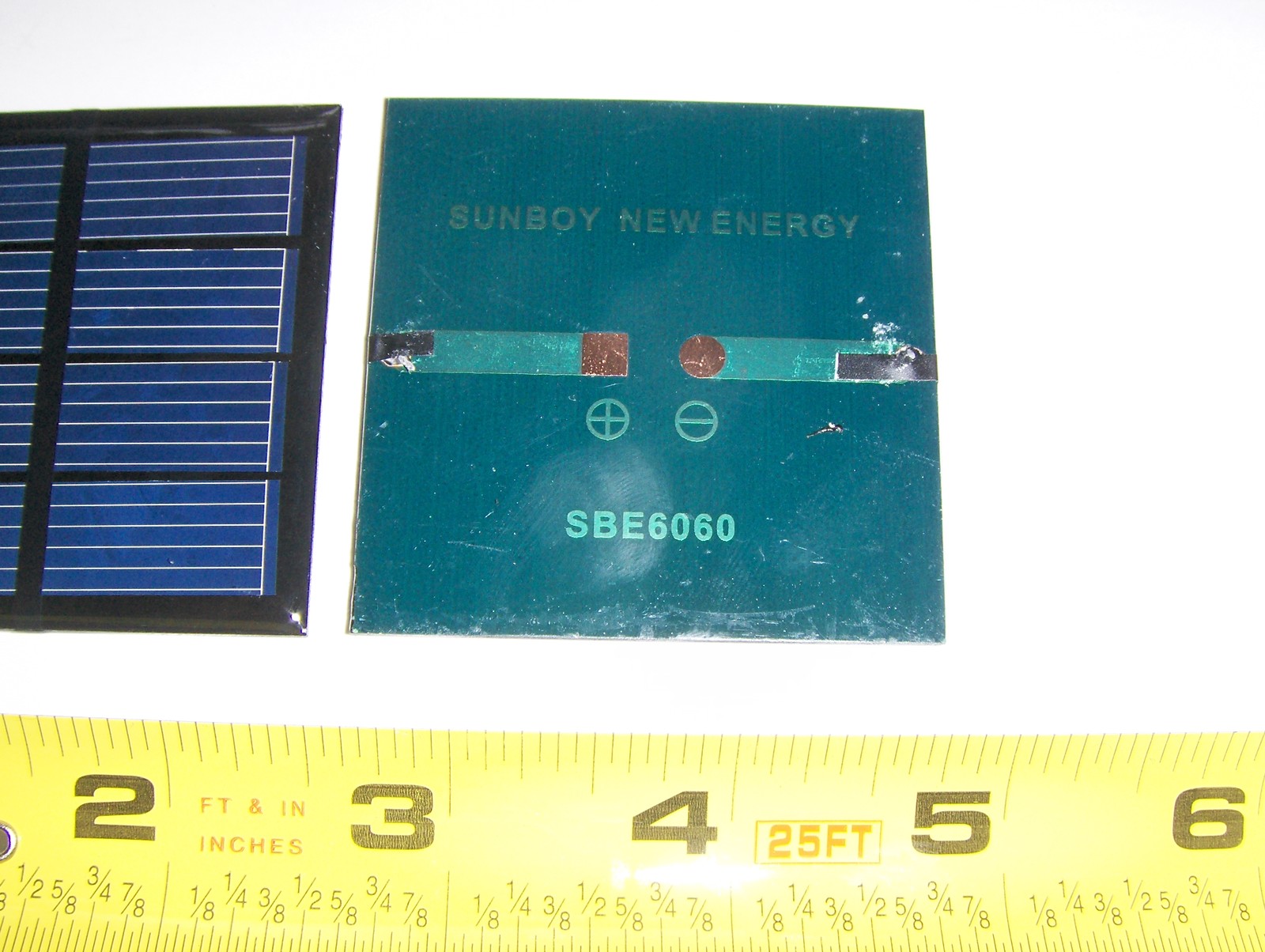 2V x 200 mA Mini Solar Panel encapsulated virtually indestructible solar cells