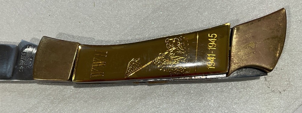 WW 2 Commerative Knife