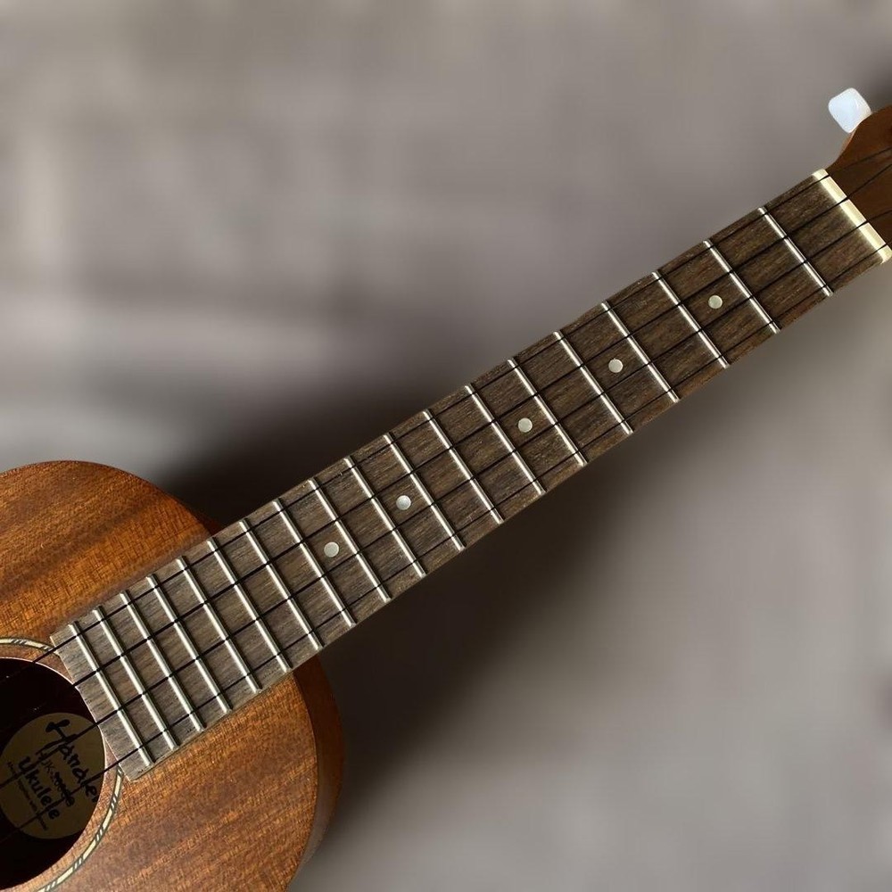 HanaLele Mahogany Ukulele 4 strings