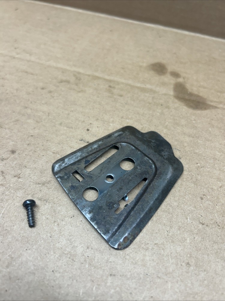 Echo chainsaw Bar Plate CS-370 CS-400 CS370 CS400 Used