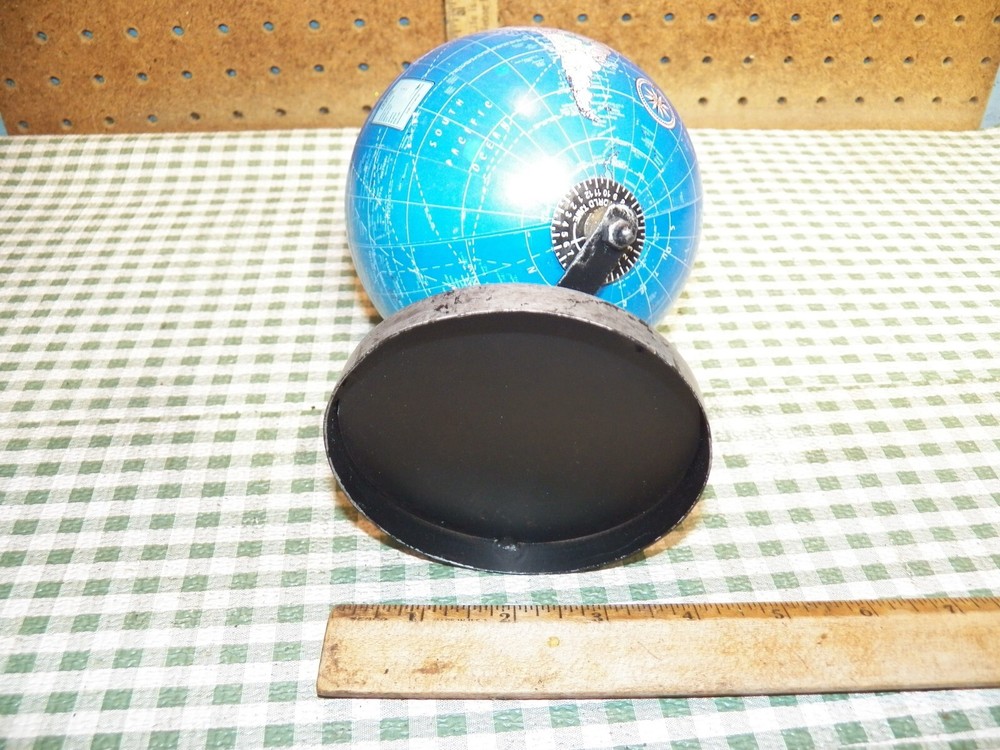 2012 Metal Tabletop World Globe - Approximate 5 Inch diameter