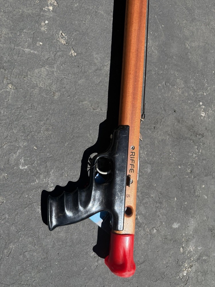 Riffe Speargun - #2 Mahogany Competitor