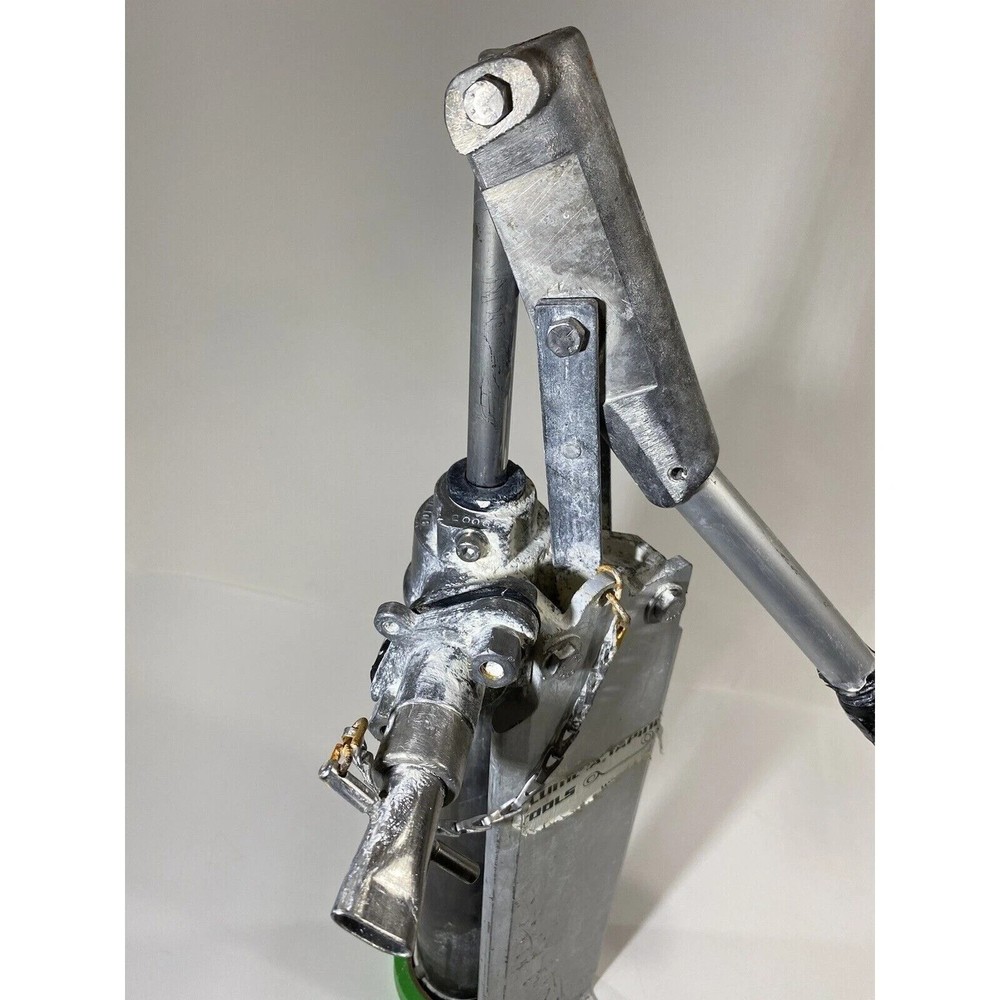 🔥 Used Columbia Drywall Loading Pump - Easy Clean for Fast-Set Compound 🔥