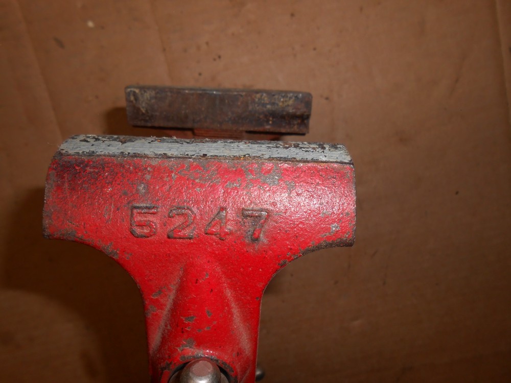 Red Bench Table Clamp on 3" Vise 5247