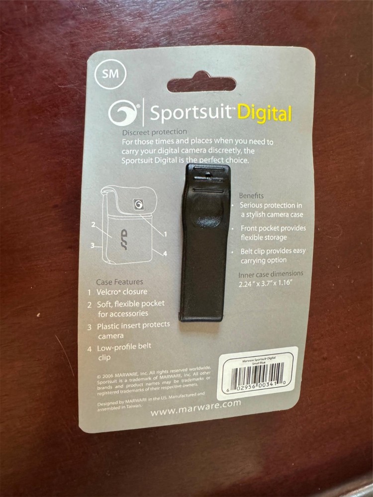 Marware Sportsuit Small Blue Digital Camera Case.