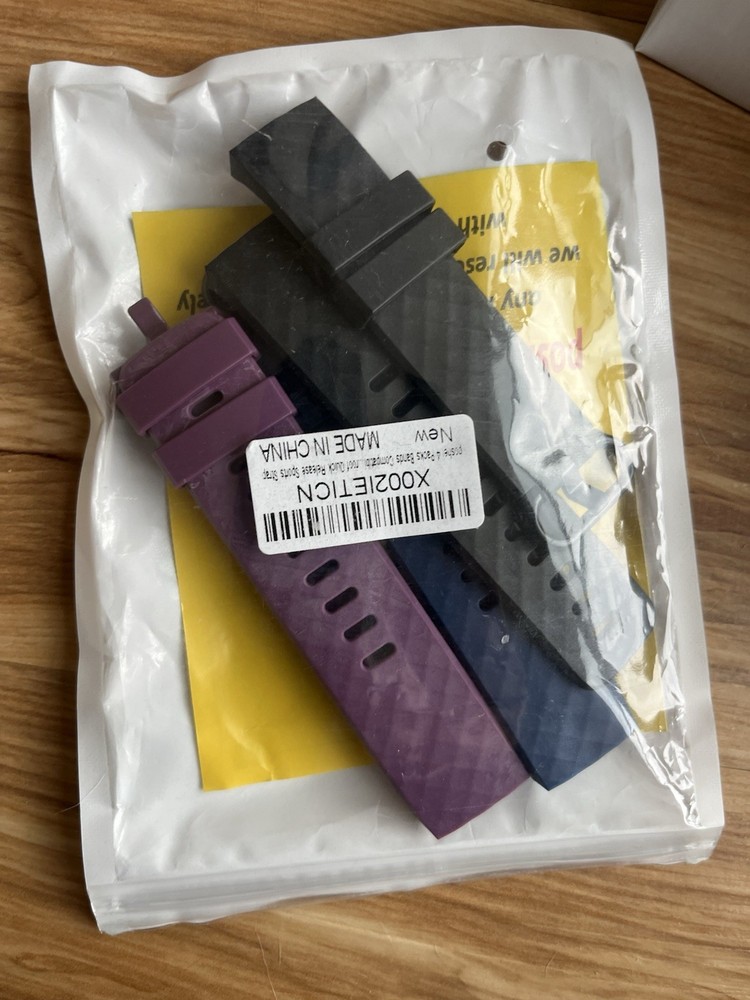 Various Fitbit accessories & Fitbit inspire 2 complete untested , bands chargers