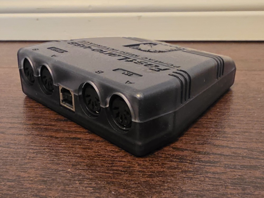 MOTU Fastlane USB PC/Mac MIDI Interface Fast Lane