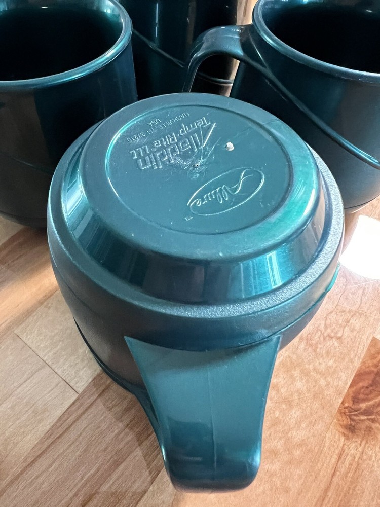 Alladin Temp-Rite Stackable Camping Mugs Plastic Cups Emerald Green Set Of 4