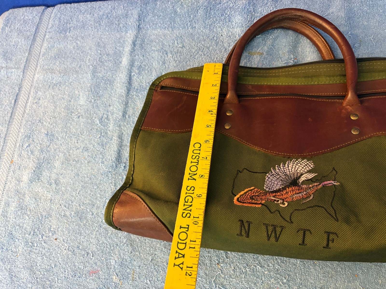 NWTF National Wild Turkey Federation Green Canvas Leather Bag Boyt ?
