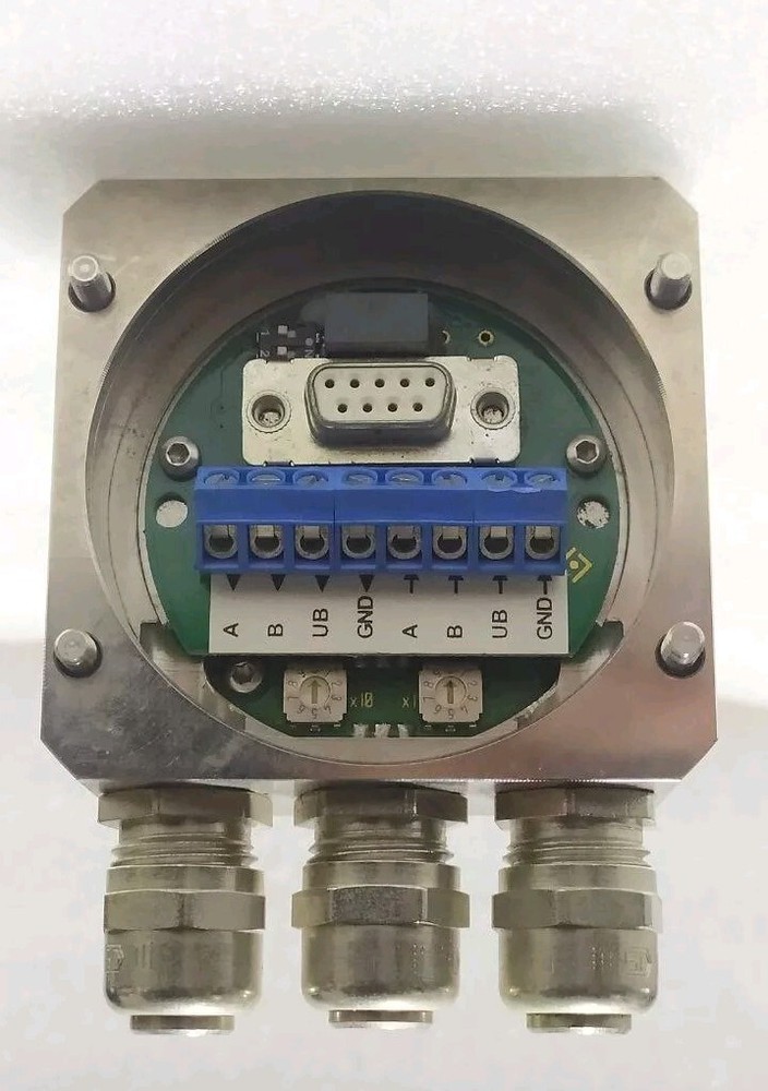BAUMER PROFIBUS DP-V0 CONNECTION BOX NEW