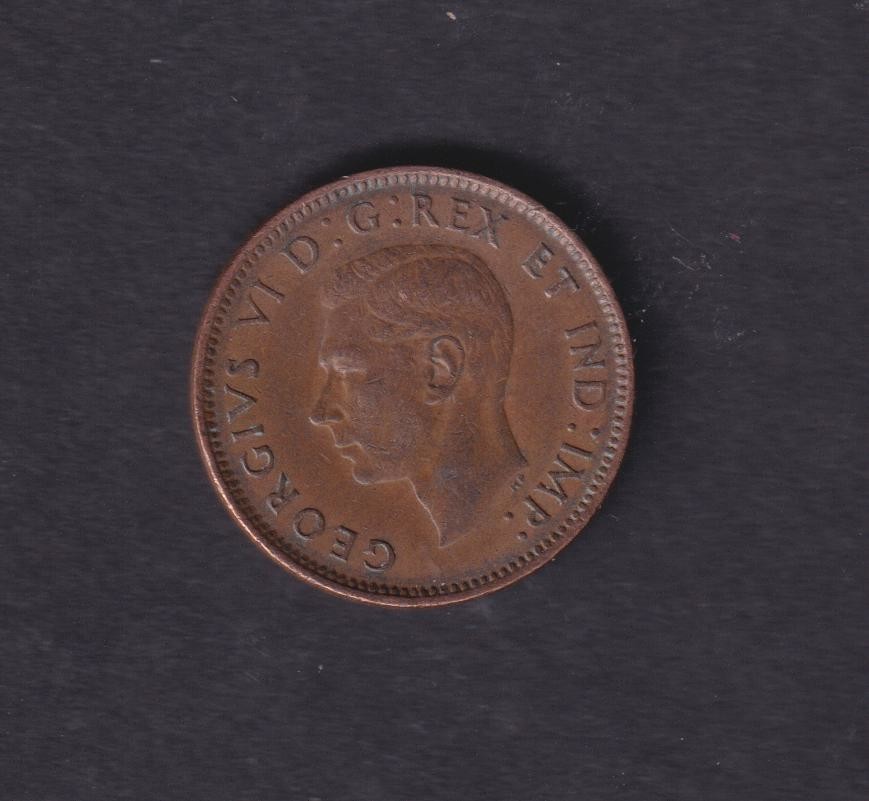 CANADA - 1942 1 Cent Coin (256)