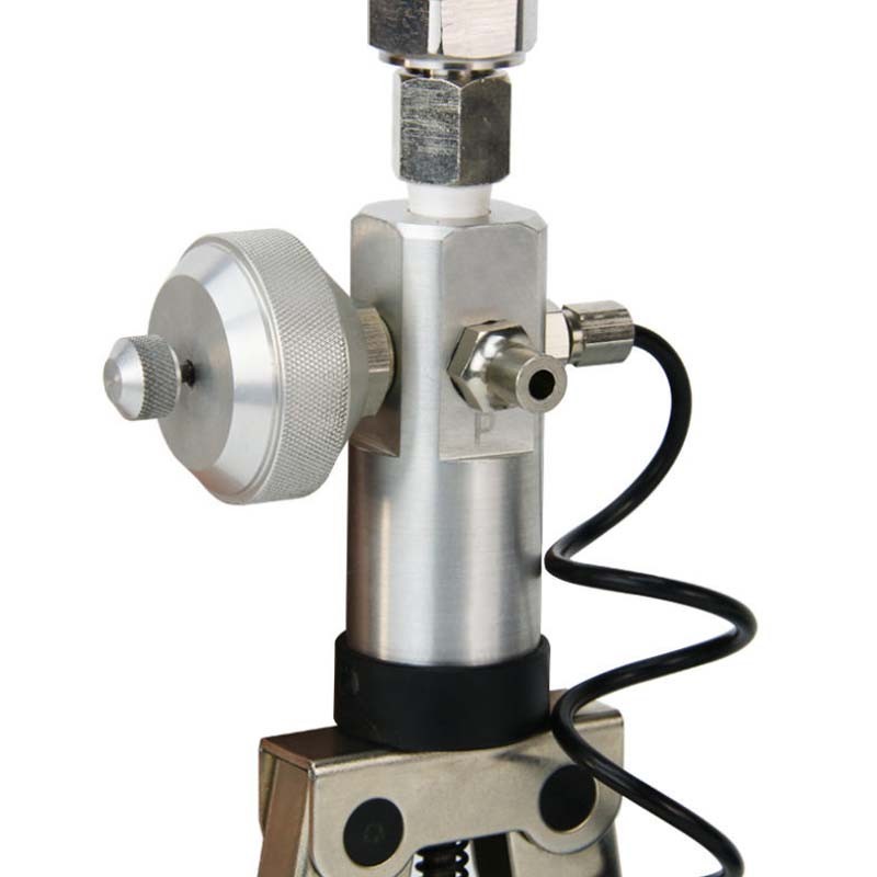 Pressure Calibrator Handheld Pressure Pump Pressure Testing Equipment