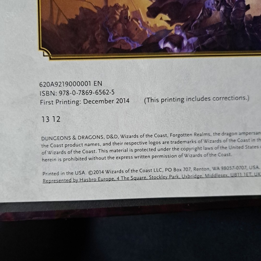 Dungeons & Dragons: DUNGEON MASTER'S GUIDE - 5E Core Rulebook for Roleplaying HC