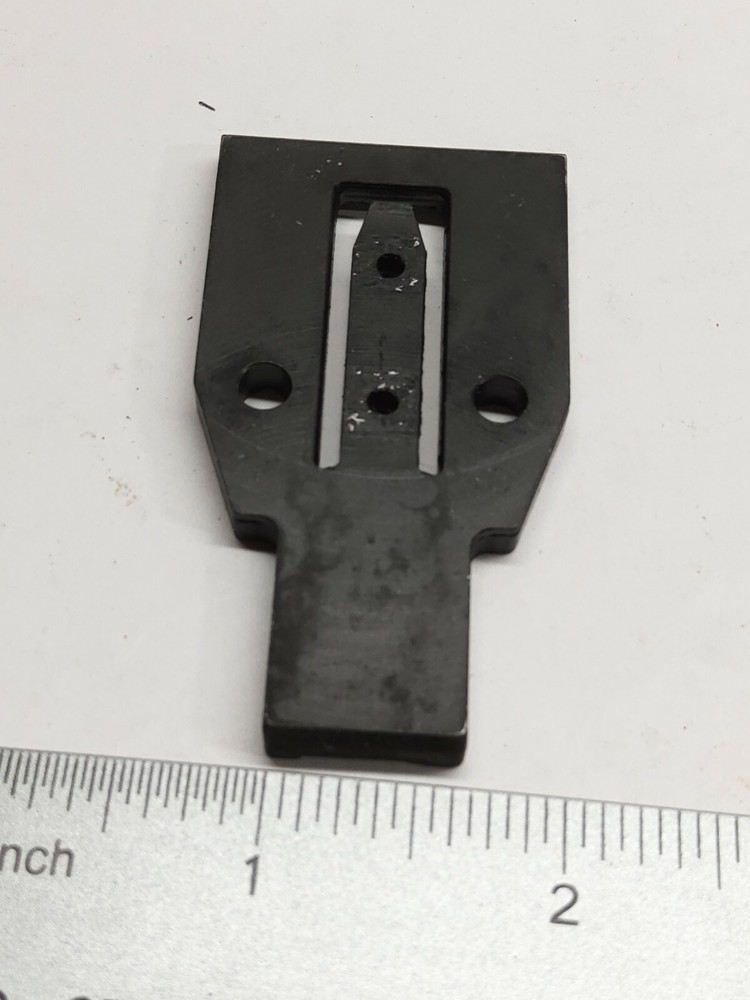 BEA FASTENER BACK NOSE 14405676 (NEW)