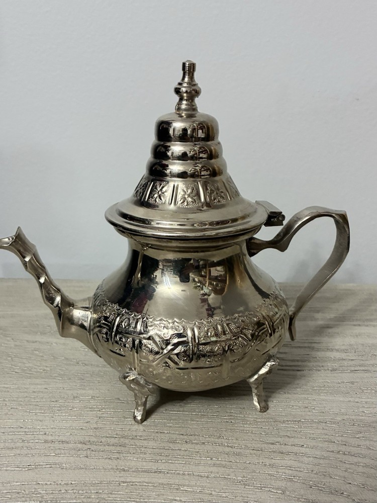beautiful Vintage Moroccan Royal silver small teapot
