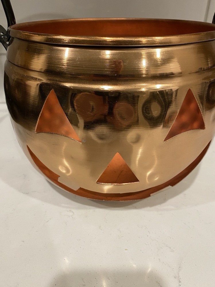 Hammered Copper Pumpkin Basket￼