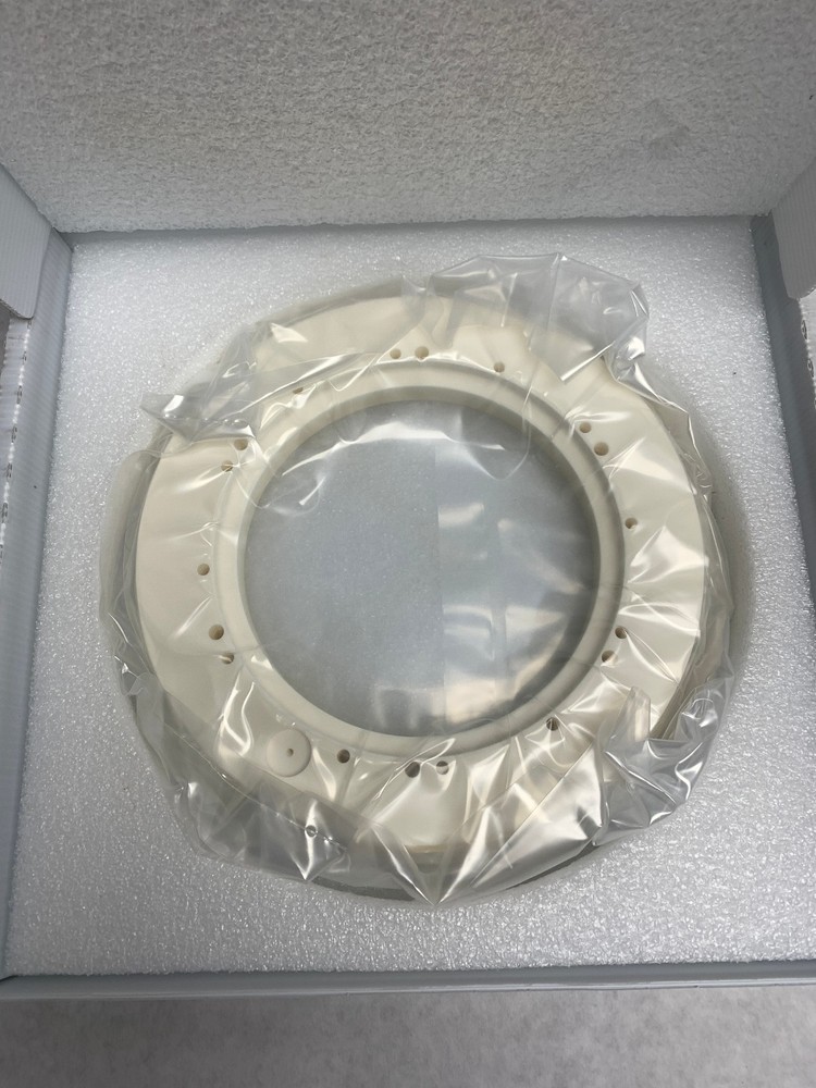 716-028028-004 | LAM Research Upper Electrode Clamp Ring