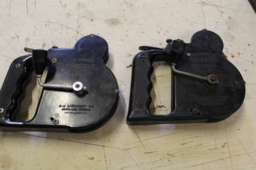 Jim Walker, U-Reely Control Handles for Airplanes