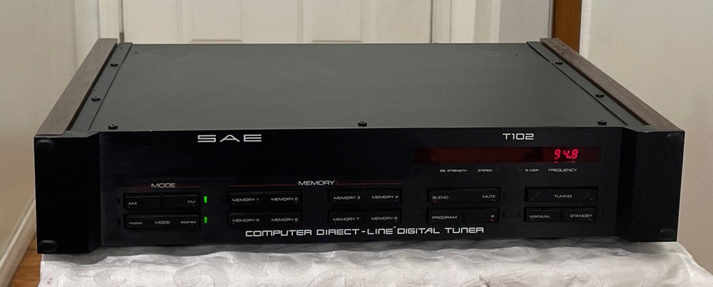 SAE T102 Digital Tuner