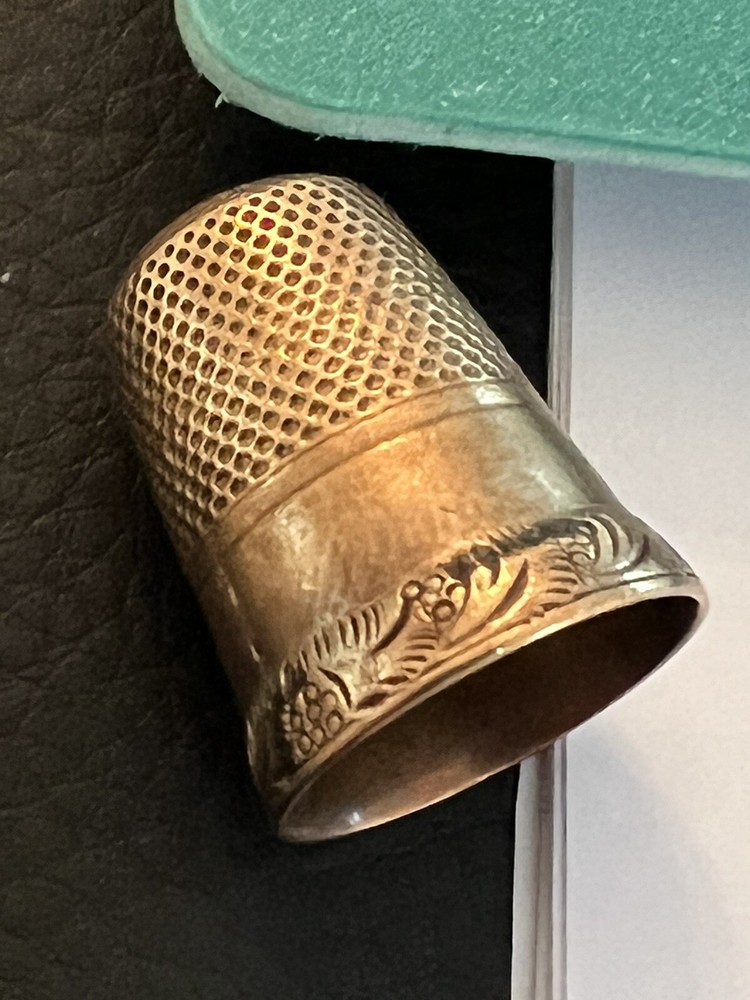 Antique 14k Rose Gold Etched Thimble
