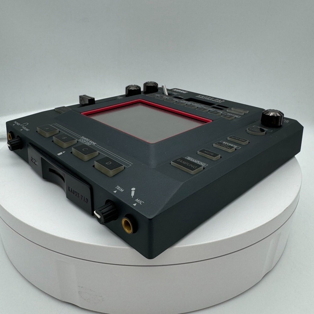 KORG KAOSS PAD KP3 KP-3 Dynamic Effect Sampler Sequencer w/Accessories Working