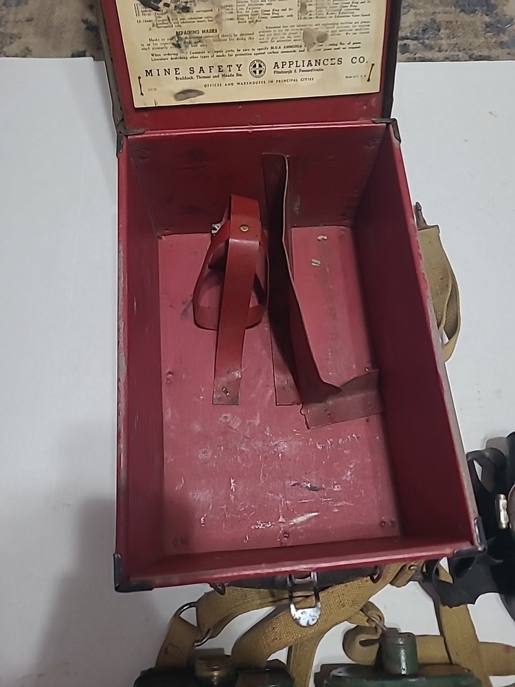 MSA ammonia gas mask