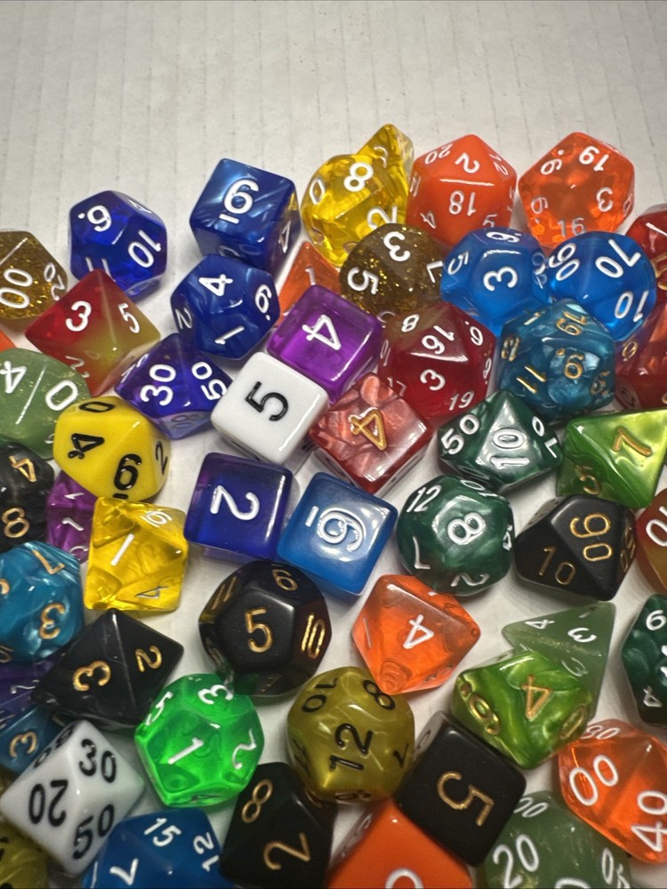 GAMING DICE Dungeons And Dragons MULTIPLE KINDS.