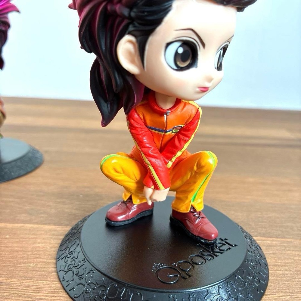 Qposket prince hide figure set