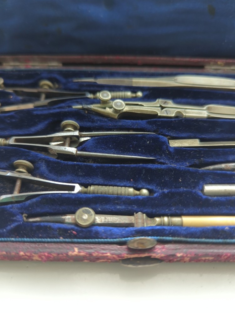 Victorian Draughtmans Set