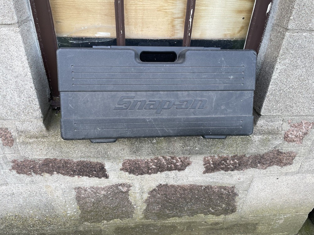 Snap On Empty Box