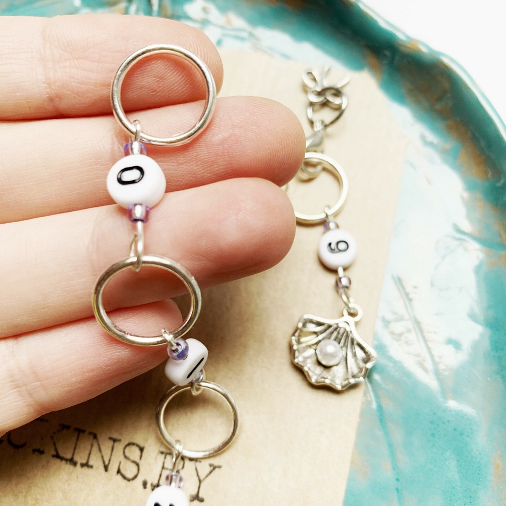 Shell chain row counter for knitting