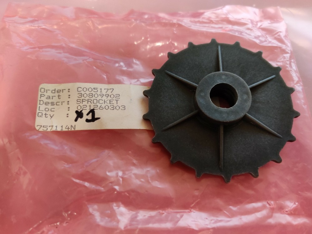 Universal Instruments Sprocket 30809902