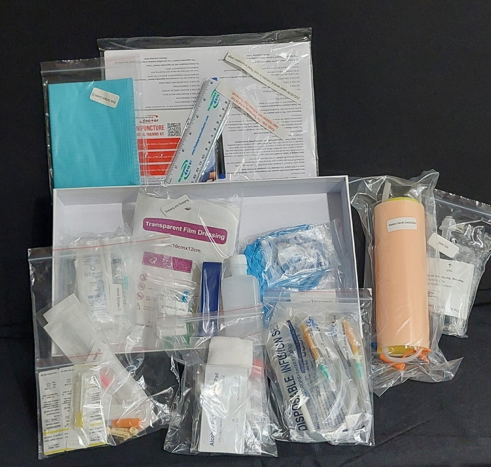 The Apprentice Doctor Venipuncture Course & Training Kit 29 Pcs Inside