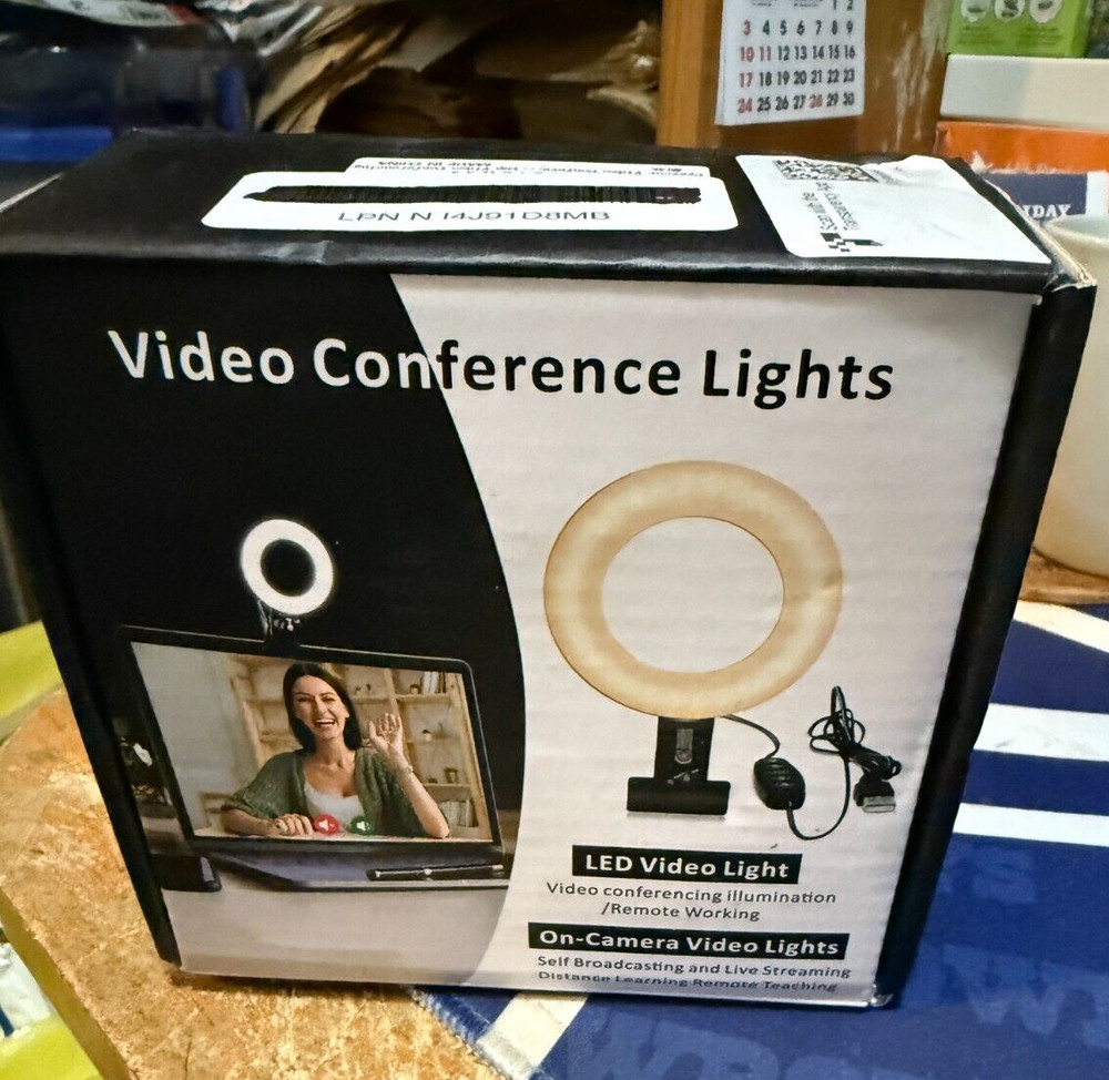 CYEZCOR---LED VIDEO RING LIGHT---4 1/2"